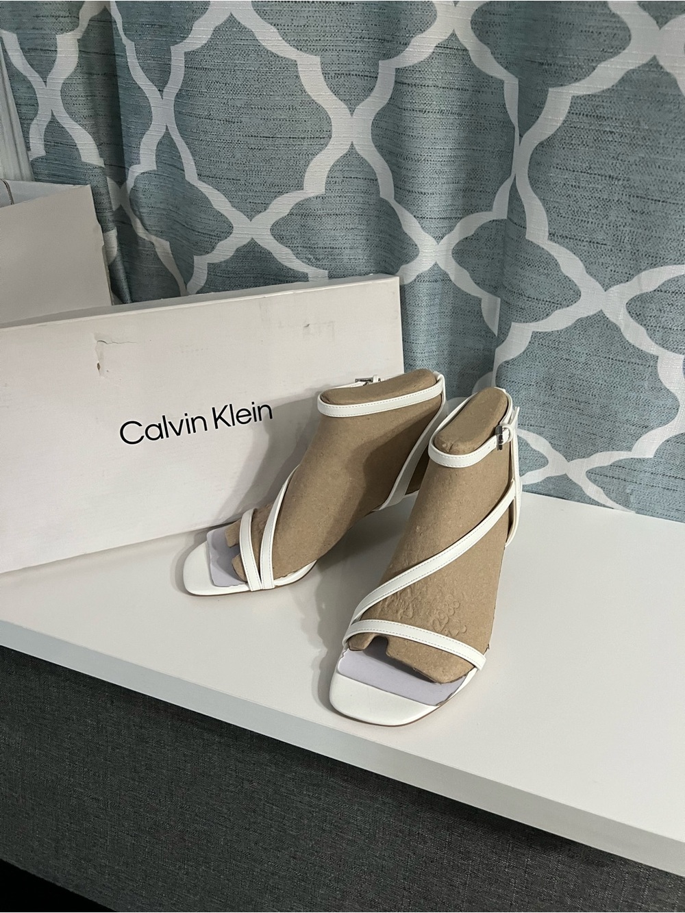 Calvin Klein Tan and White Straps